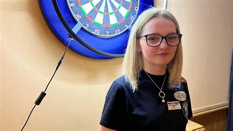 Rushden darts player, 15, qualifies for world championships .